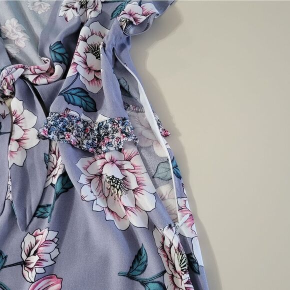 Sister Of The Tribe Floral V-neck Midi Dress with Ruffles and Cutouts - Picture 8 of 16